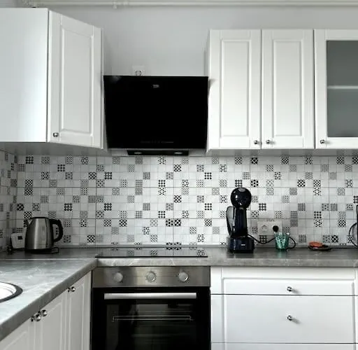 Seville Cu Terasa & La Munte Brasov