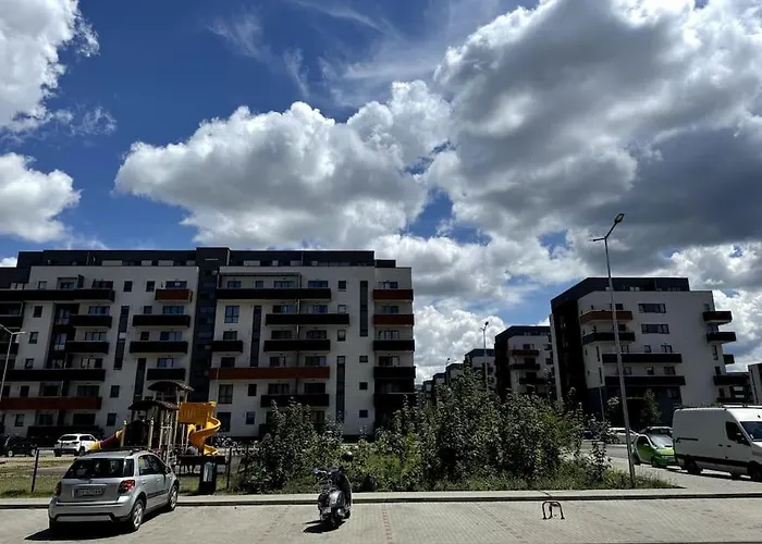 Apartment Seville Cu Terasa & La Munte *